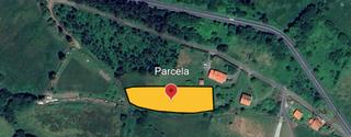 Terreny residencial a Al castiello abajo. Venta de parcela edificable para dos viviendas unifamiliares en