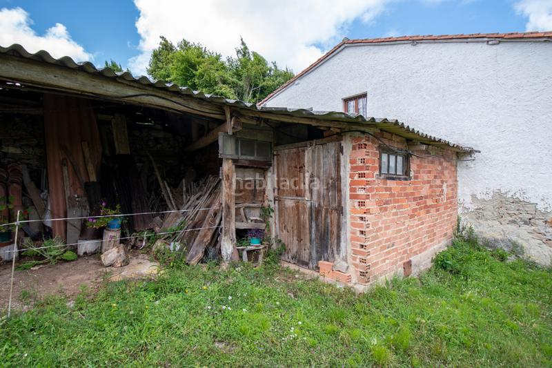 Foto 9996901d-ac95-44f9-a9fa-891d5869f9f5. Casa en la riera - arriondi casa totalmente independiente entre villaviciosa y , rodeada de naturaleza en Colunga
