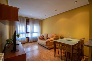 Pis  Villaviciosa - c. magdalena. Venta de apartamento con plaza de garaje y trastero en villavici