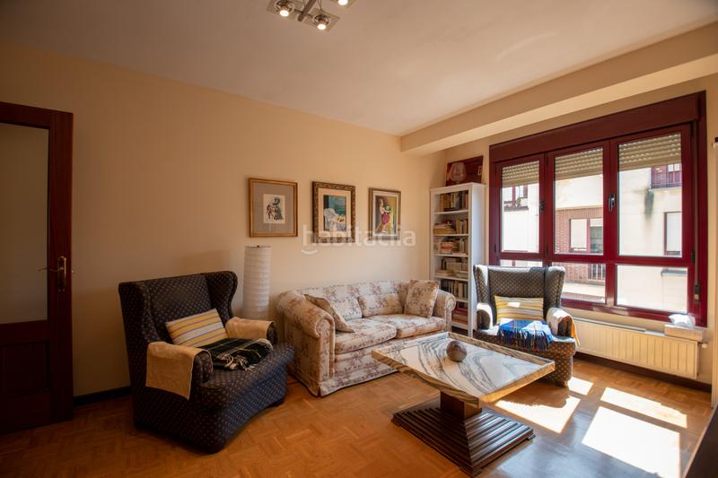 Foto 8550eb75-984c-4f5b-9e9b-7a3b47fa76a2. Flat with heating in Villaviciosa - amandi Villaviciosa