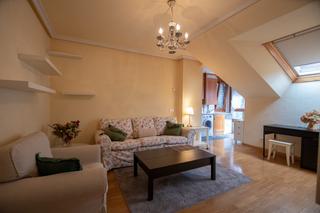 Penthouse  Cl victor garcia concha. Venta de piso de dos habitaciones con terraza en villaviciosa