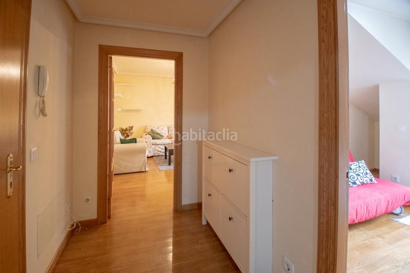 Foto 8971978b-fcf4-4703-8e39-47f5bf3655f7. Àtic amb calefacció a Villaviciosa - amandi Villaviciosa