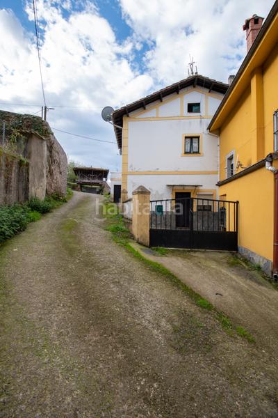 Foto 16978880-be7e-4b7e-99f9-7c4fd3a6ec32. Casa a Villaviciosa - amandi Villaviciosa