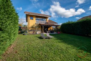 Casa en Lg breceña 22. Venta de casa independiente en breceña villaviciosa