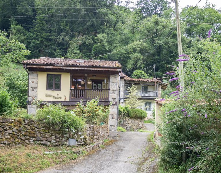 Foto e3c27a6d-4aeb-400b-8c28-b18b9f2c604d. Casa amb calefacció aparcament a Cabranes