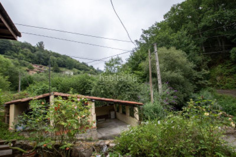 Foto 46a3fa5a-f794-484a-a8c9-965c86b01821. Casa amb calefacció aparcament a Cabranes