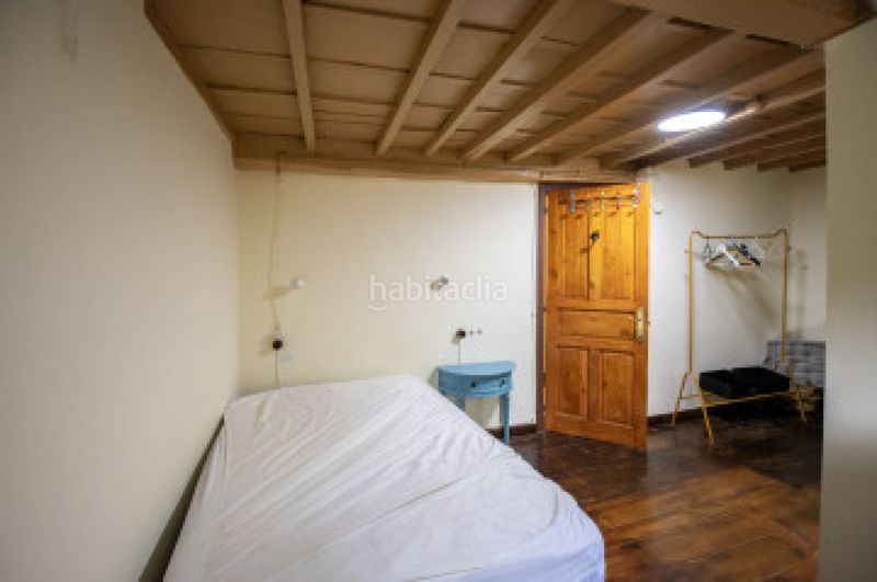 Foto b728b7d0-c630-49f3-9d22-858815236c1b. Casa amb calefacció aparcament a Cabranes