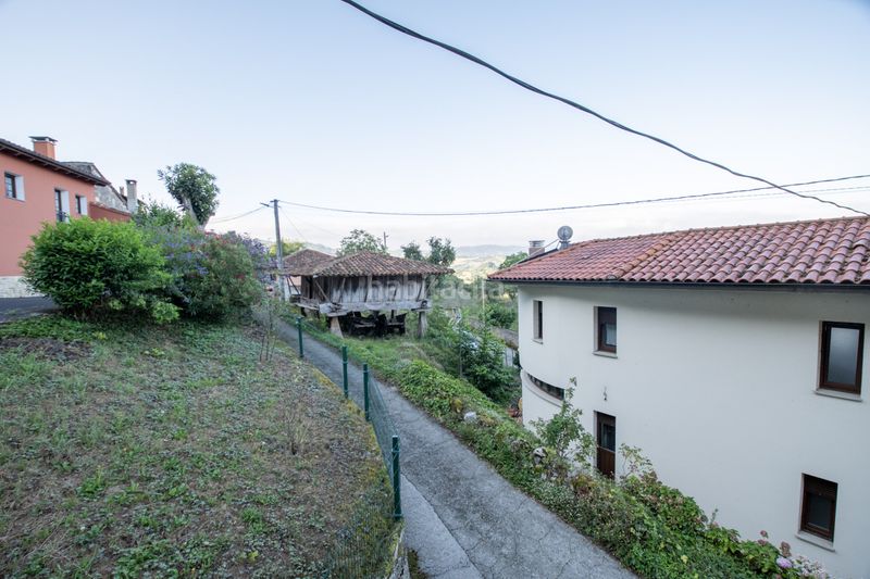 Foto 4fb093af-bb00-45de-9153-498cebe7d5f0. Casa amb calefacció a Villaviciosa - amandi Villaviciosa