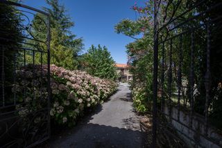 House  Careñes - cs silva 29. Conjunto rural con vivienda reformada, casona mariñana, hórreo y