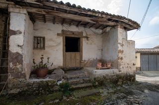 Casa a schiera  Cabranes - lg ñao/niao. Casa de piedra para reformar a su gusto en niao.