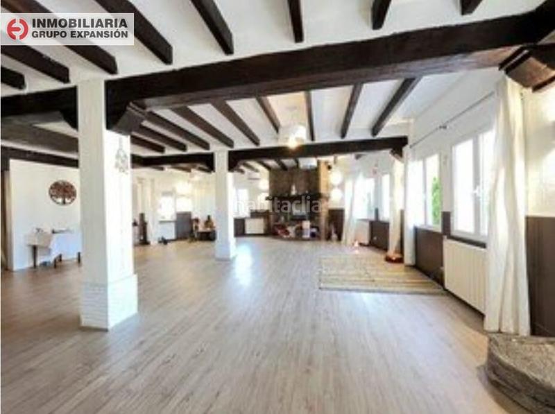 Foto a5396ba0-fd84-48d0-a677-1d5439d4f93c. Edifici a Centro Urbano Dénia