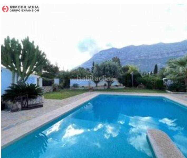 Foto cdab1740-1473-45db-bdd9-8f58d686f92a. Edifici a Centro Urbano Dénia