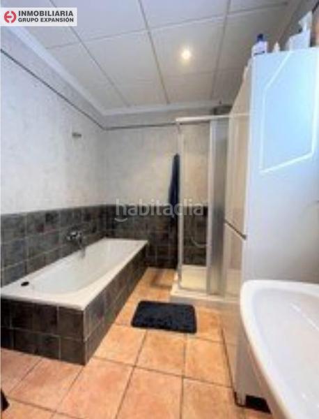 Foto f58de135-0167-47b2-8f12-97a9624f562c. Edifici a Centro Urbano Dénia