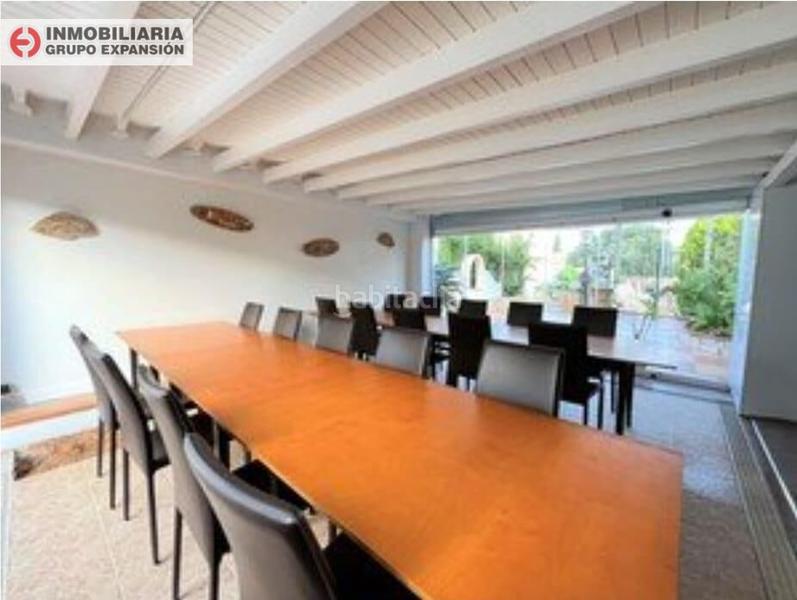 Foto fd3254e7-1633-4388-82aa-680356d8e38c. Edifici a Centro Urbano Dénia