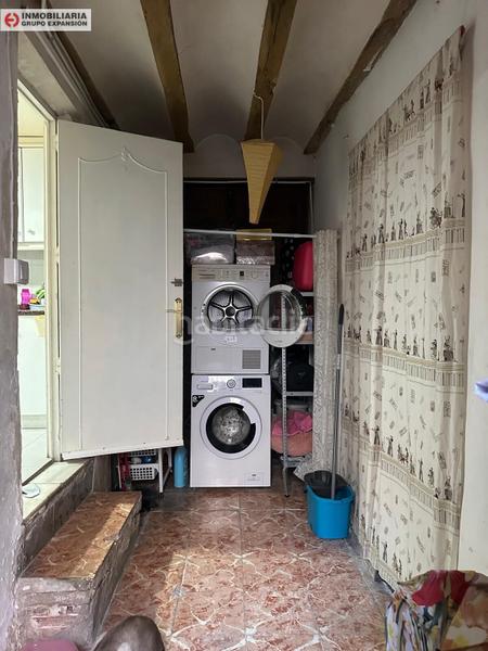 Foto 49092605-5a20-40fc-993d-77e88821616a. Casa estupenda casa en esquina muy bien situada zona centro en Aspe