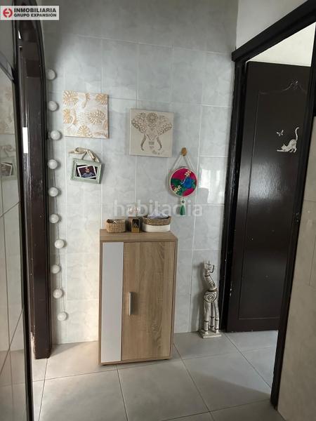 Foto f0dd5f30-89fd-4350-a90b-bf2178d97e48. Casa estupenda casa en esquina muy bien situada zona centro en Aspe