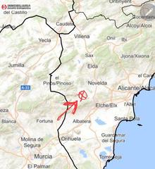 Finca rústica a El Castillo. Terreno en aspe de 11.000 metros muy bien situado