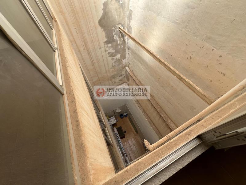 Foto adff388f-125a-4d76-b498-5cd9f8c6bddc. Edificio espectacular edificio de 430 metros zona centro en Novelda