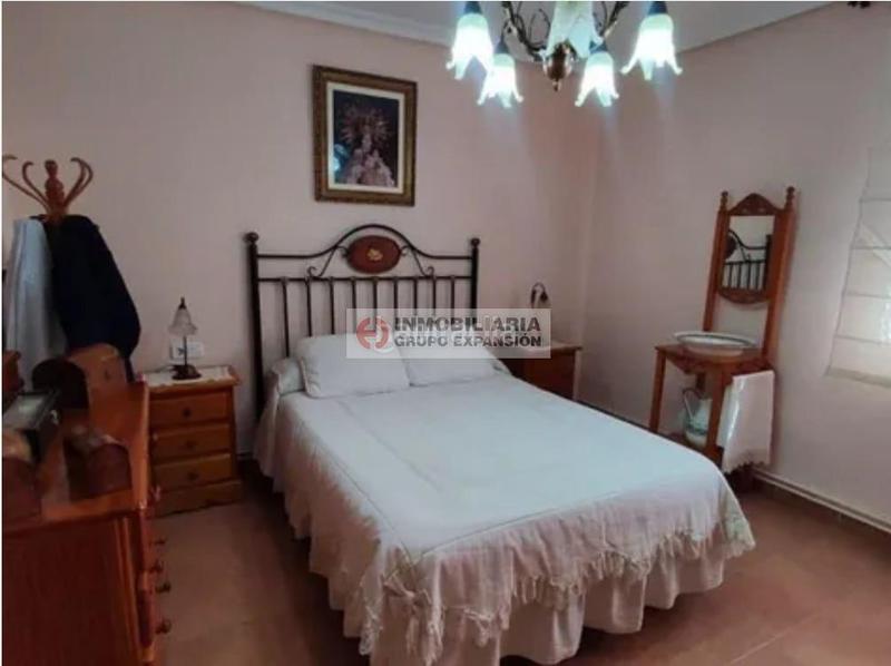 Foto dac0c191-4c5c-4a93-ba84-0ae27aec865c. Chalet con piscina in Onil