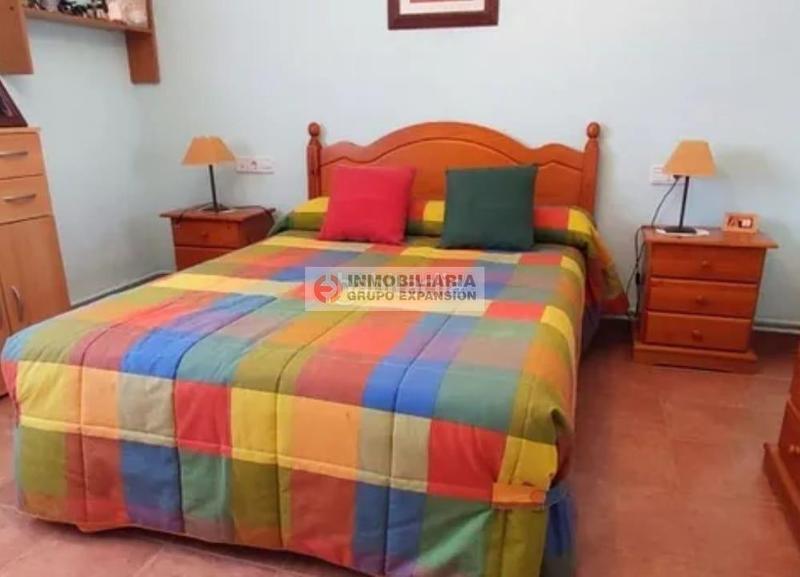 Foto efe347a7-422d-4d4b-bde4-92eff06453c5. Chalet con piscina in Onil