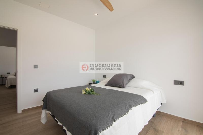 Foto 062e1a8f-c336-493a-a0ee-7e891cb3e8c7. Xalet amb piscina a Pinoso