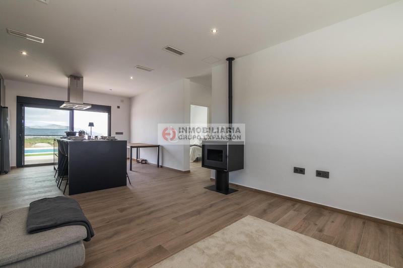 Foto 59dc2fce-f0e8-43ae-a1f8-ea228fb5fd3d. Xalet amb piscina a Pinoso