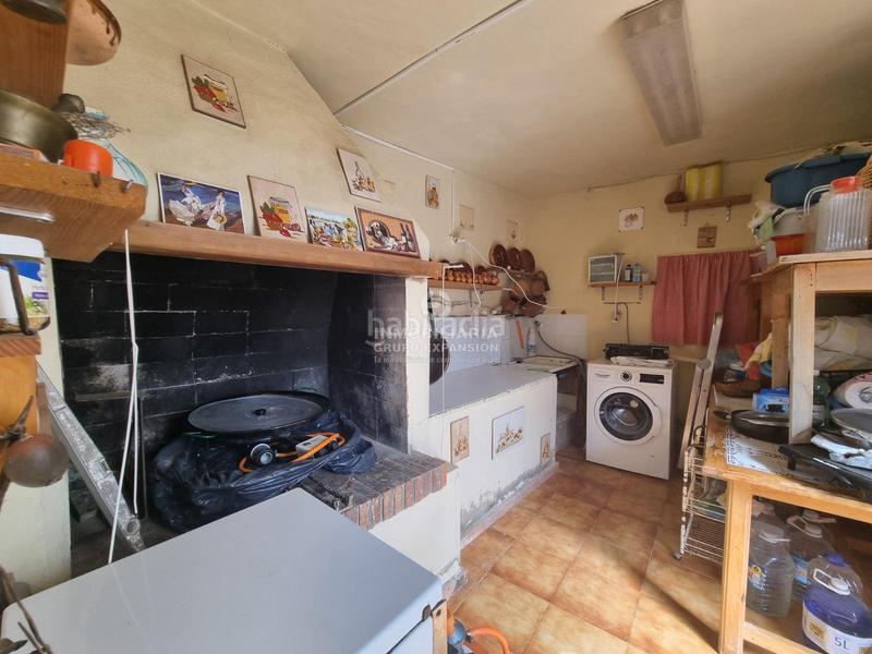 Foto 0e43e58f-c1b3-48a2-bbee-1600237ec073. Xalet amb aparcament piscina a Novelda