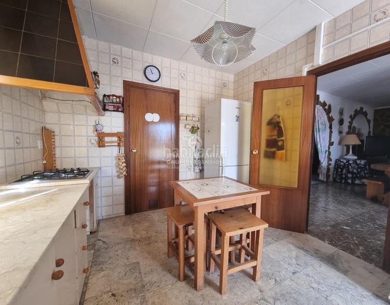 Foto ecb937a2-9cf4-45c3-97d7-5db84f1691a4. Xalet amb aparcament piscina a Novelda