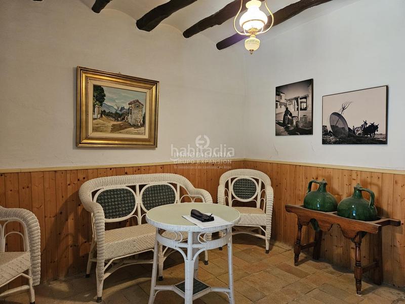 Foto 17f969e8-09f6-48d5-9daa-e29ba44bc171. Chalet espectacular chalet tipo caserío muy bien situado con 100.000 metros de terreno en Villena