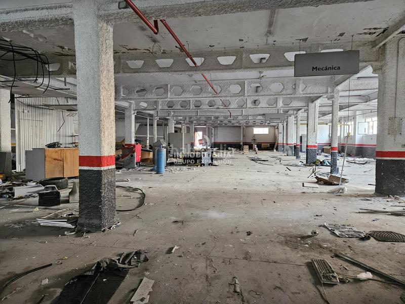 Foto fca839d6-b376-4241-a0b5-5eeda5bc6f90. Capannone industriale in Plaza Castelar - Mercado Central Elda