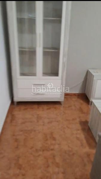 Foto c8909c9f-a385-45fc-baf2-9e52233e6525. Pis a Centro Elche / Elx