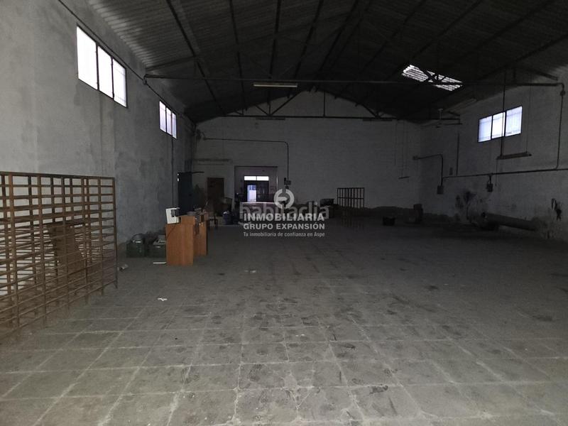 Foto 261a0355-cc51-4210-8dae-4420f0711407. Nau industrial a El Castillo Aspe