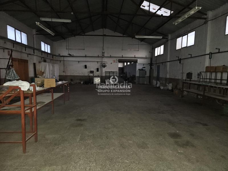 Foto 779ce5f9-f56d-4859-ac3f-447cd5cae4a3. Nau industrial a El Castillo Aspe