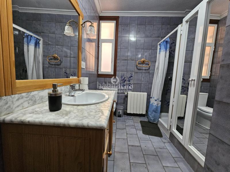 Foto 35b20614-cda2-46d3-83e6-f8a314bfe616. Casa amb aparcament a El Castillo Aspe