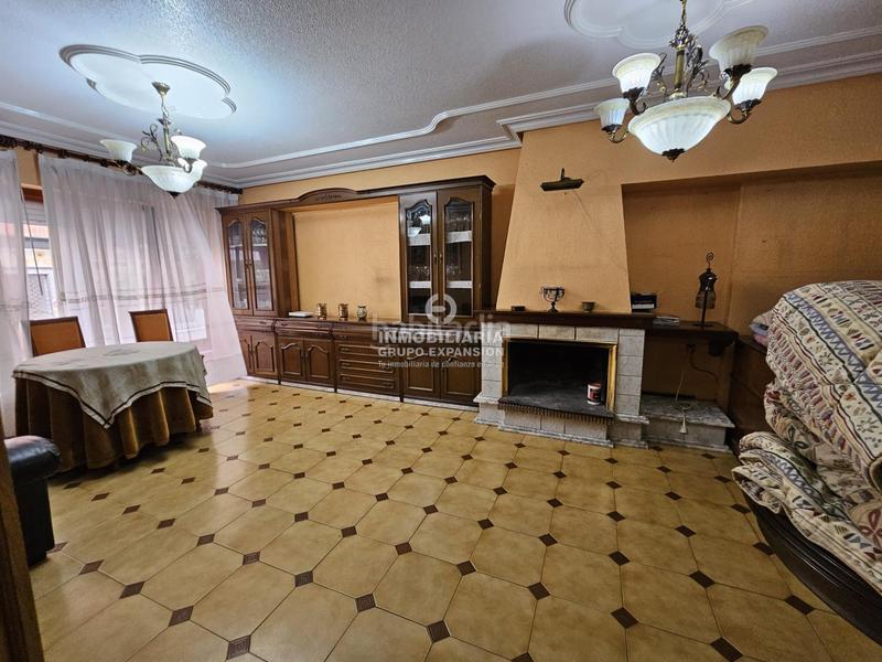 Foto cb15a399-8573-4582-a423-73d16f3740c4. Casa amb aparcament a El Castillo Aspe
