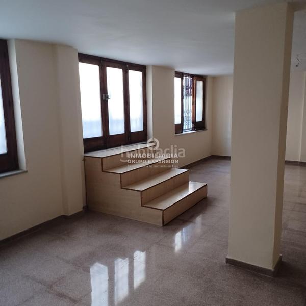 Foto a115e54f-a83e-4651-bdaa-3131f35a4fb6. Locale commerciale in Plaza Castelar - Mercado Central Elda