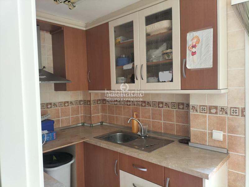 Foto b4ad1b47-9f52-497c-82be-8cbc0e5193a6. Dúplex espectacular piso duplex muy bien situado en Villena