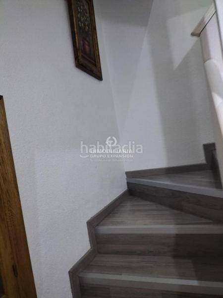 Foto b5ff7cbe-d572-4bda-a81f-854b7b8dc0d7. Dúplex espectacular piso duplex muy bien situado en Villena