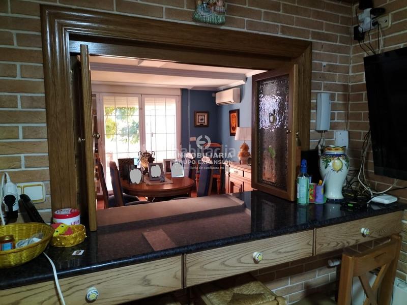 Foto d22efa53-73fa-4ad9-939f-9bbf06036bb1. Dúplex espectacular piso duplex muy bien situado en Villena