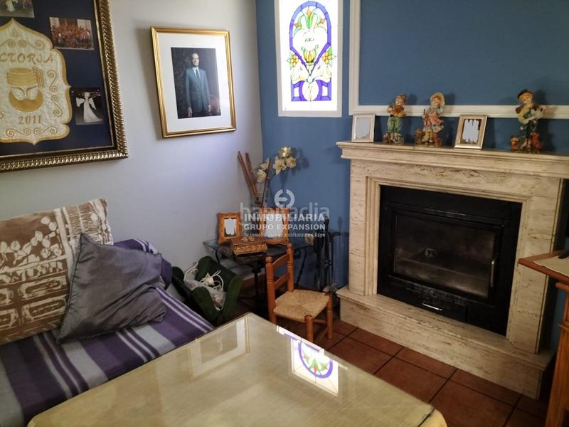 Foto d2627fd2-aa09-4508-aa3e-e5650532da95. Dúplex espectacular piso duplex muy bien situado en Villena