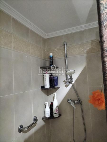 Foto e31c2eed-dabf-4270-9700-3e8e68f58be1. Dúplex espectacular piso duplex muy bien situado en Villena