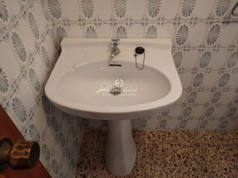 Foto b1462a5e-87b8-4c1f-96e2-963d3280ee1d. Pis a Banyeres de Mariola