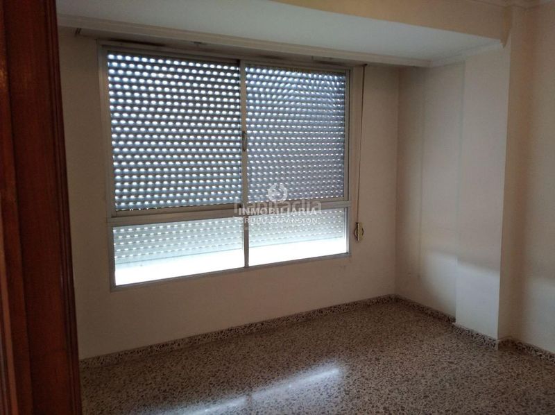 Foto d48b0ebb-a946-4923-9d7f-ec33adbfc4f0. Pis a Banyeres de Mariola