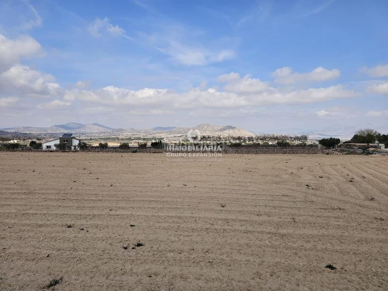 Foto 465341e2-c705-4783-a078-675808a2d090. Chalet in El Castillo Aspe