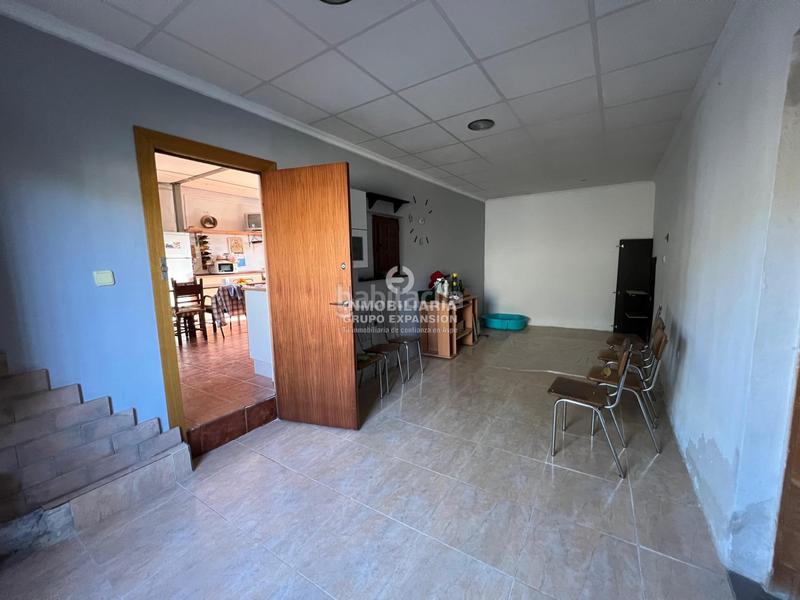 Foto f6672cea-5271-4150-a2f4-fb7cd1760aa2. Chalet magnífico chalet con muchas posibilidades muy bien situado en Aspe