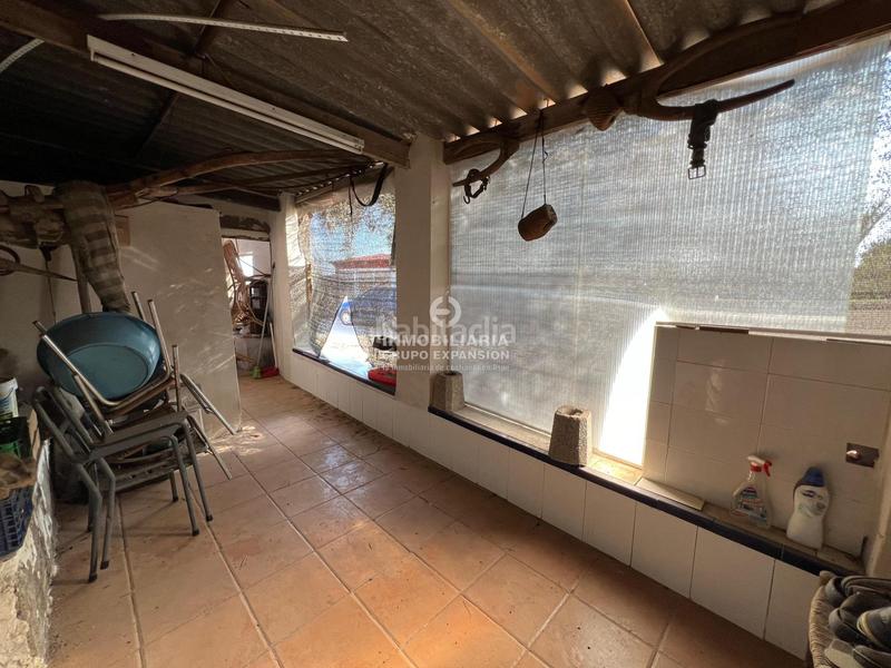 Foto f98f2777-9d49-49fc-8268-fab1c2f268b9. Chalet magnífico chalet con muchas posibilidades muy bien situado en Aspe