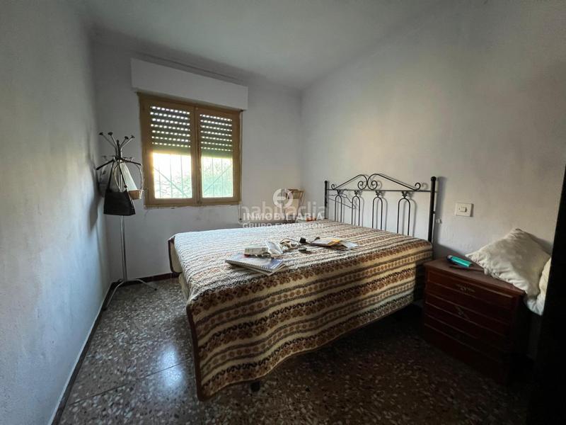 Foto fa23bb2d-b2a2-4707-aeaf-4ff6ab28f469. Chalet magnífico chalet con muchas posibilidades muy bien situado en Aspe