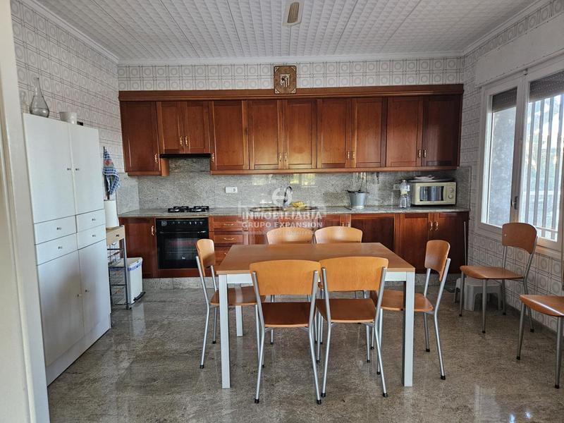 Foto 9a378e63-37df-4c9d-a9ff-7759cdcc411f. Chalet espectacular chalet de 284 metros con piscina muy bien situado en Novelda