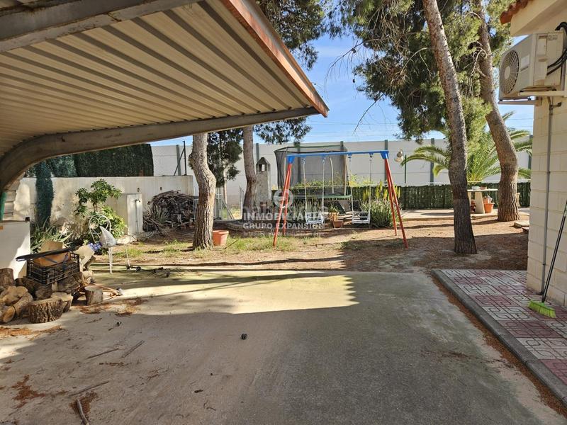 Foto 58bcd7a8-8d7b-458d-b543-3aad69b888b5. Chalet avec chauffage piscine dans Novelda