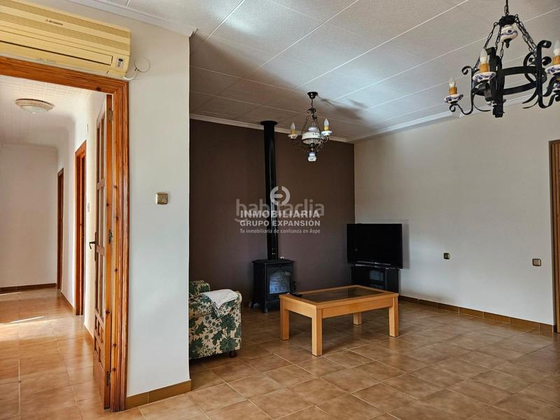 Foto a0a1b5c3-df6d-4b63-b5e0-7d0f36907b3d. Chalet avec chauffage piscine dans Novelda